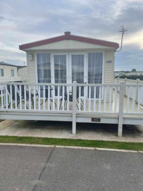 6 BERTH DELUXE ON THE GOLDEN PALM CHAPEL st LEONARD PG101